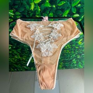 VICTORIA’S SECRET DREAM ANGELS HIGH WAIST THONG
